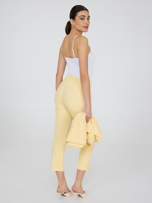 Pantalon court à jambe droite et fentes latérales Yellow