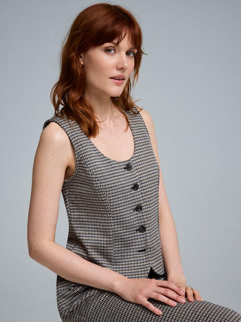 Jacquard Cropped Vest Black