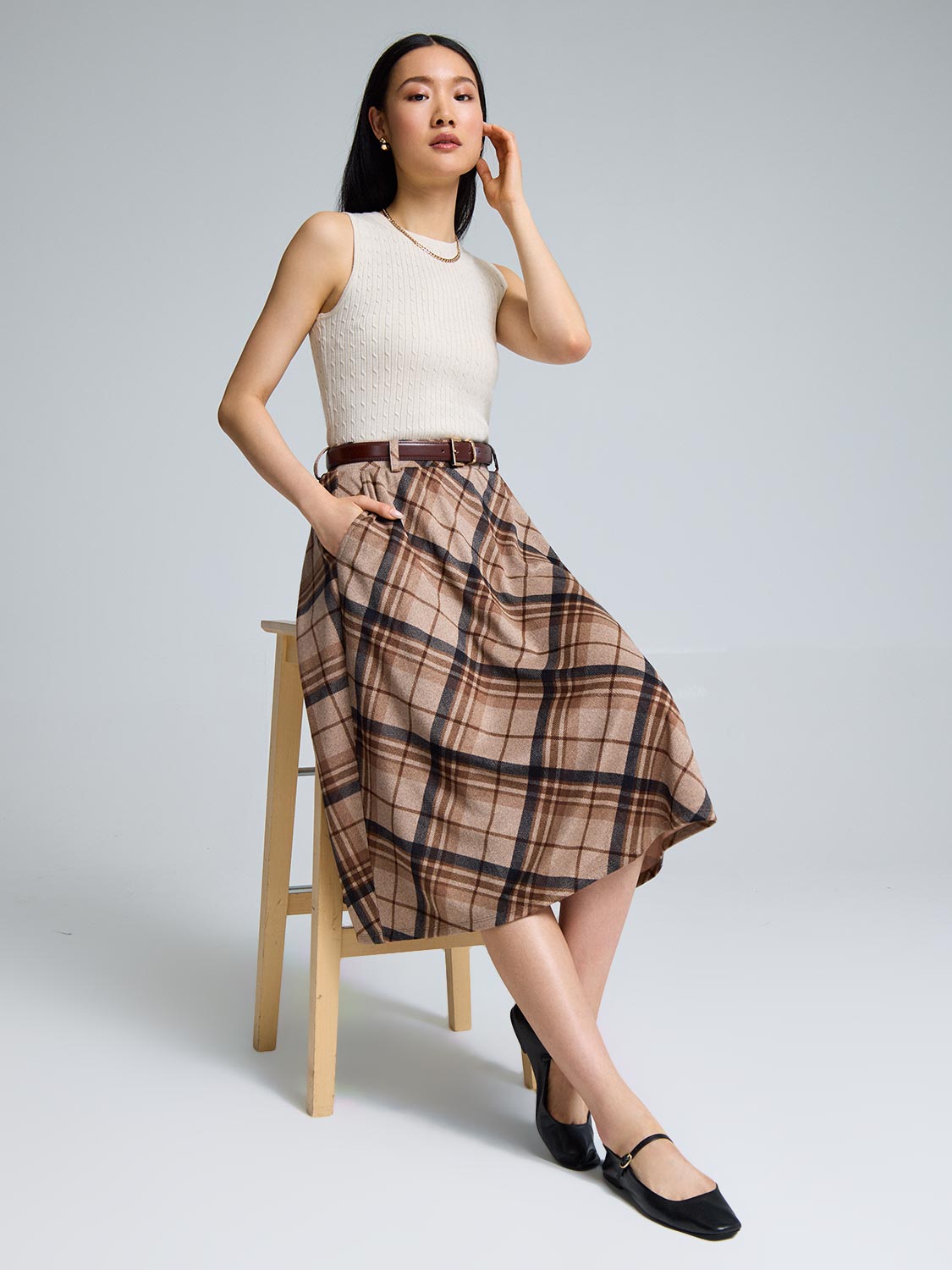 Plaid Circle Skirt – Suzy Shier - Main Image
