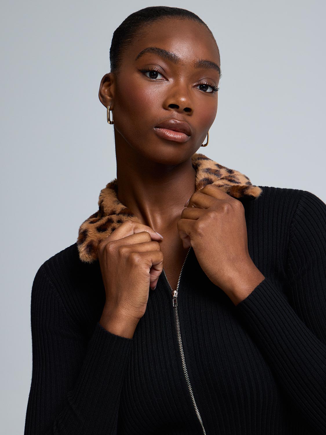 Faux Fur Collar Zip-Front Cardigan – Suzy Shier