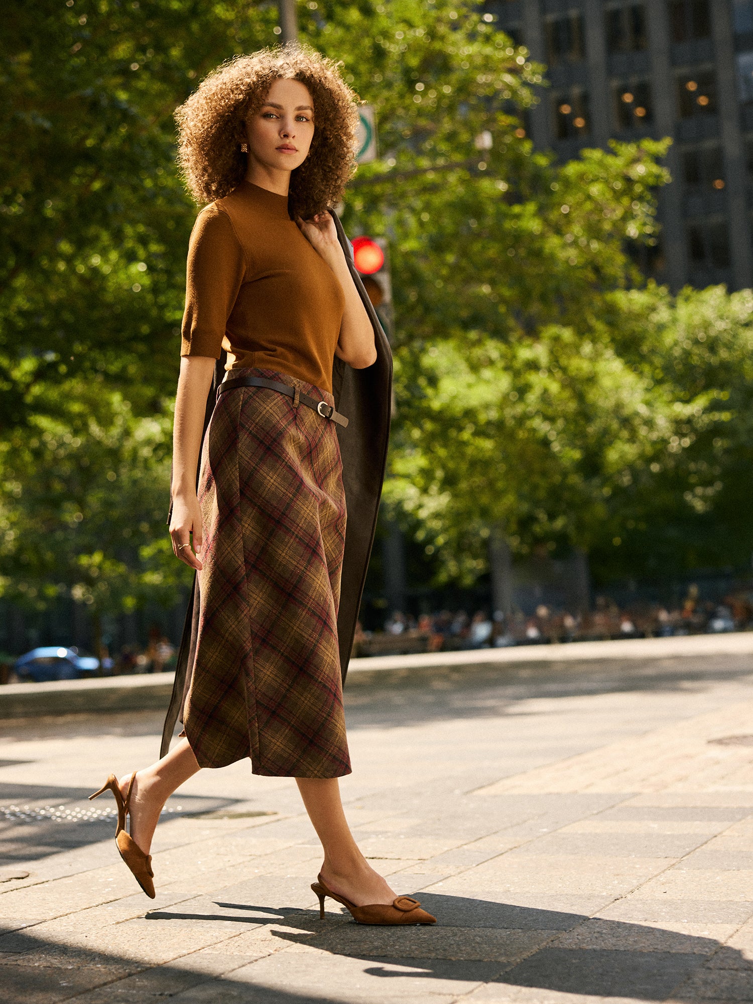 Belted Plaid Midi Skirt – Suzy Shier