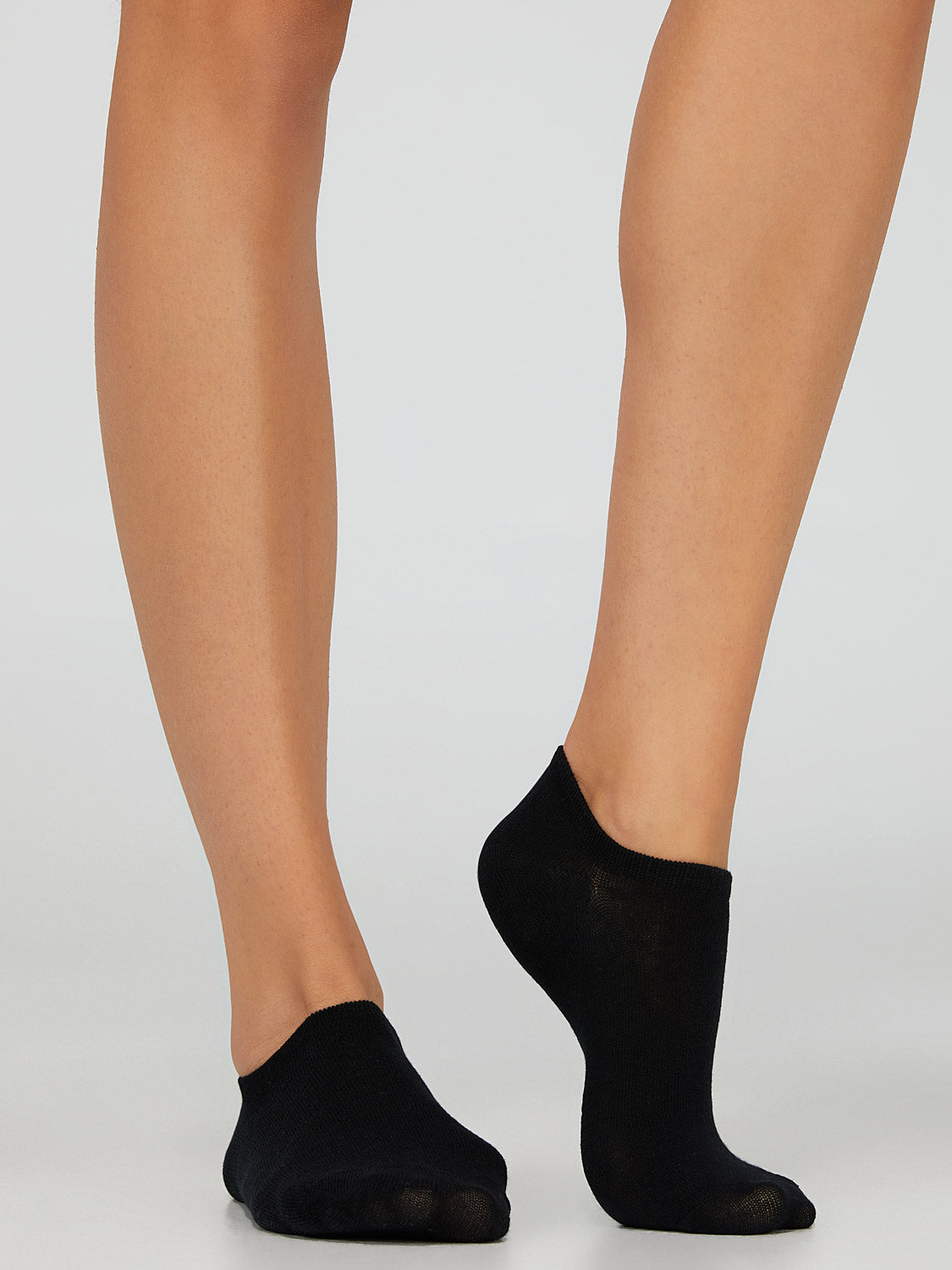 Women's Black Ankle Socks - Nothing New®