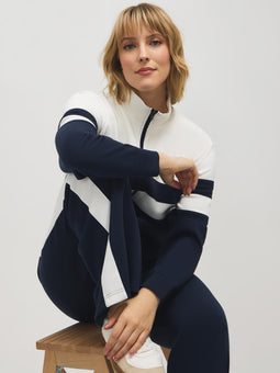  Sweatshirts & Casual Tops