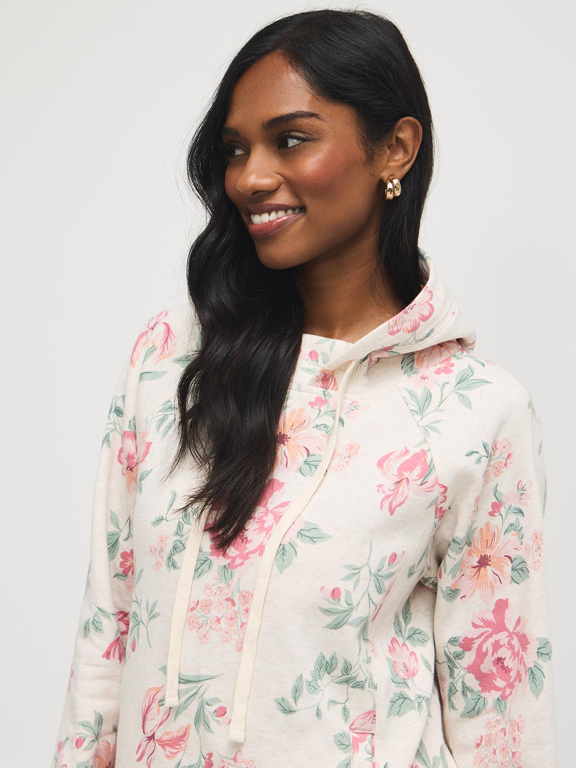 trends-floral-style-clothing – Page 3 – Suzy Shier