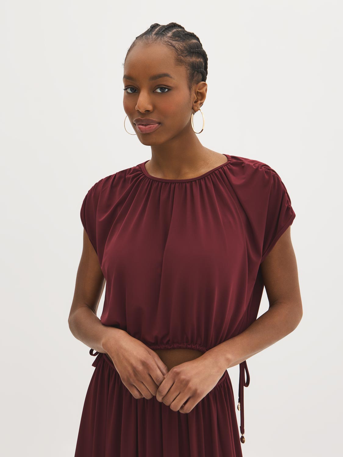 Ruched Cropped Side-Tie Top – Suzy Shier