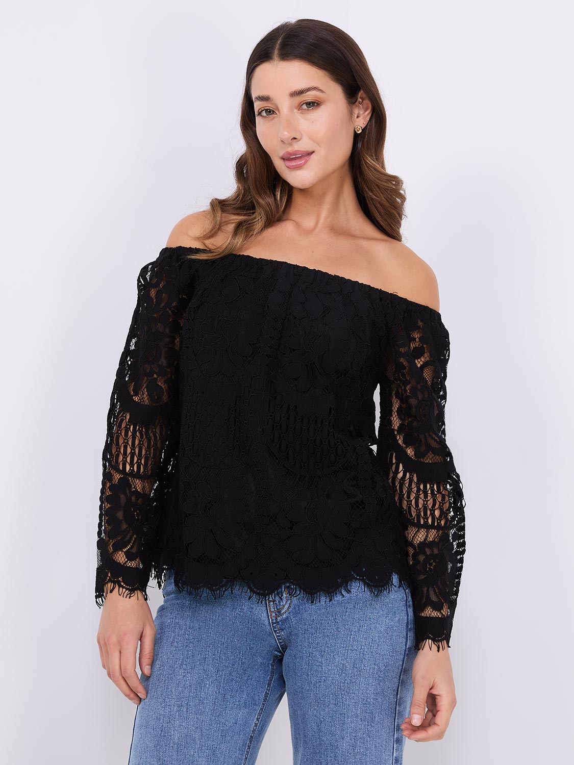 Off-The-Shoulder Lace Top – Suzy Shier