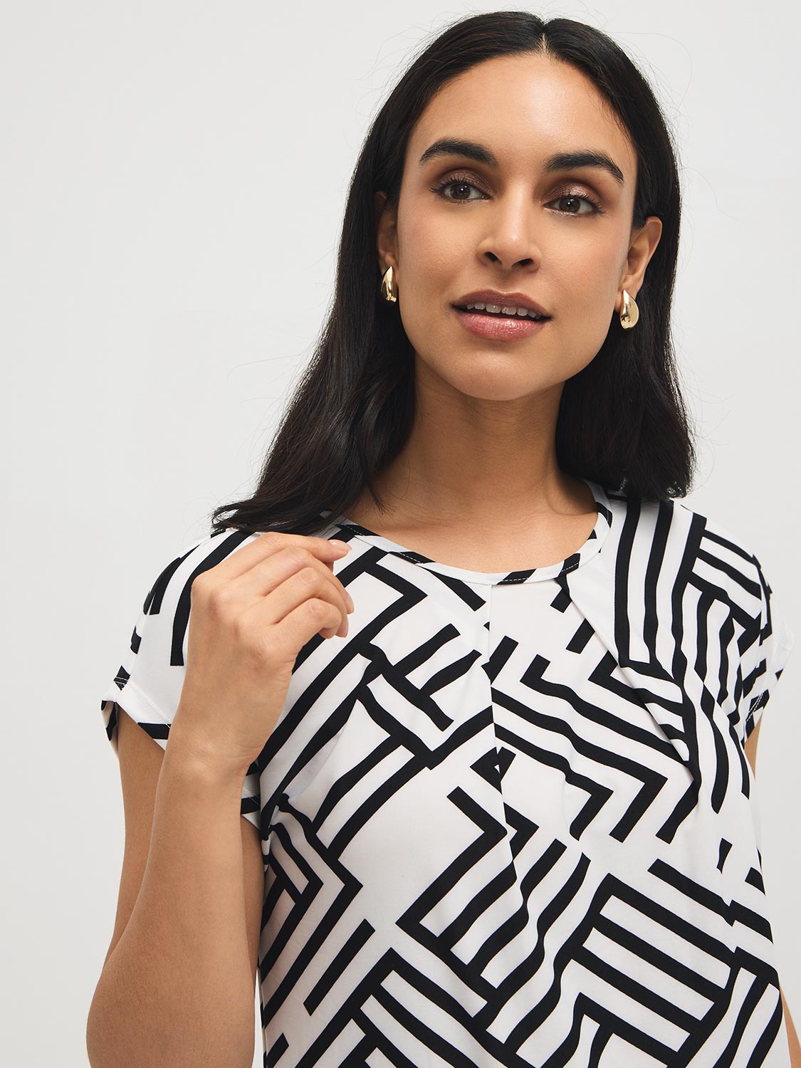 Printed Dolman Sleeve Front Pleat Top