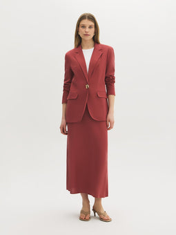  <span style='background-color: rgba(245, 245, 245, 0.6); color: #000000; font-family: Arial;'>Skirts</span>