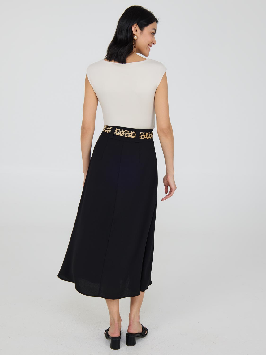 新品 little suzie Sheer Layerd Midi Skirt 新品 little suzie Sheer Layerd Midi Skirt LITTLE SUZIE
