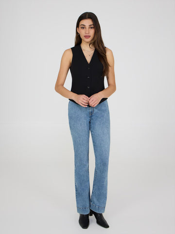 Wide-Leg Jeans - Front Seam | Suzy Shier