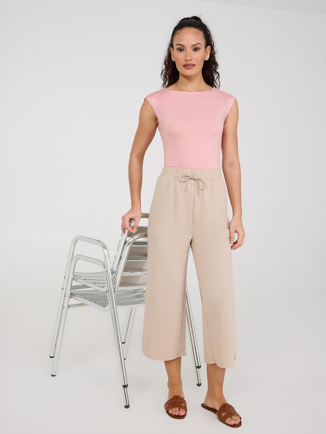 Dk Beige