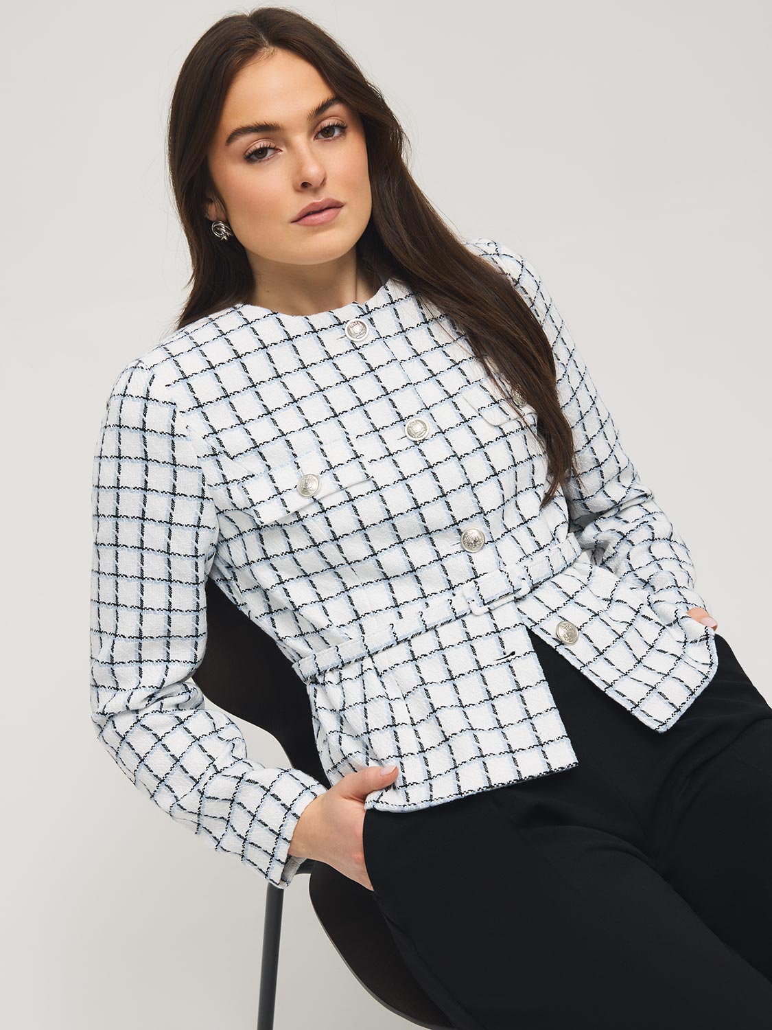 Blazer en tricot bouclé sans col et ceinturé