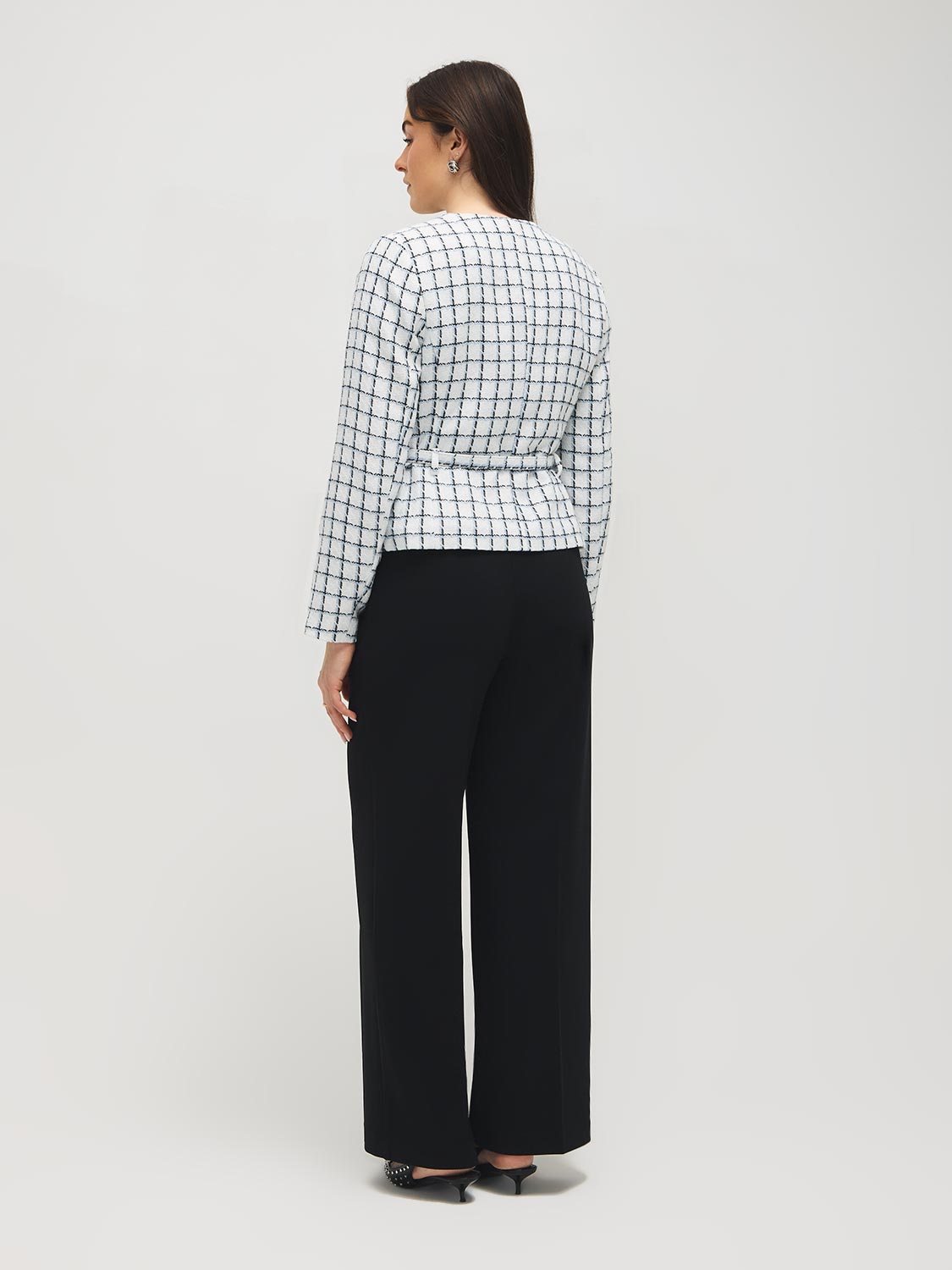 Blazer en tricot bouclé sans col et ceinturé