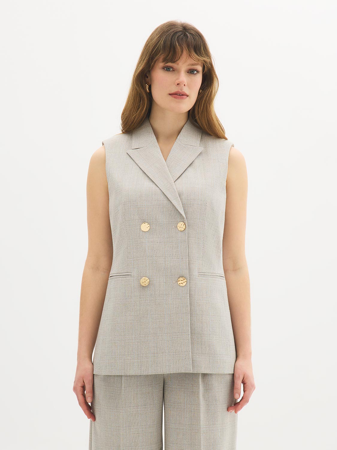 Sleeveless Plaid Vest – Suzy Shier