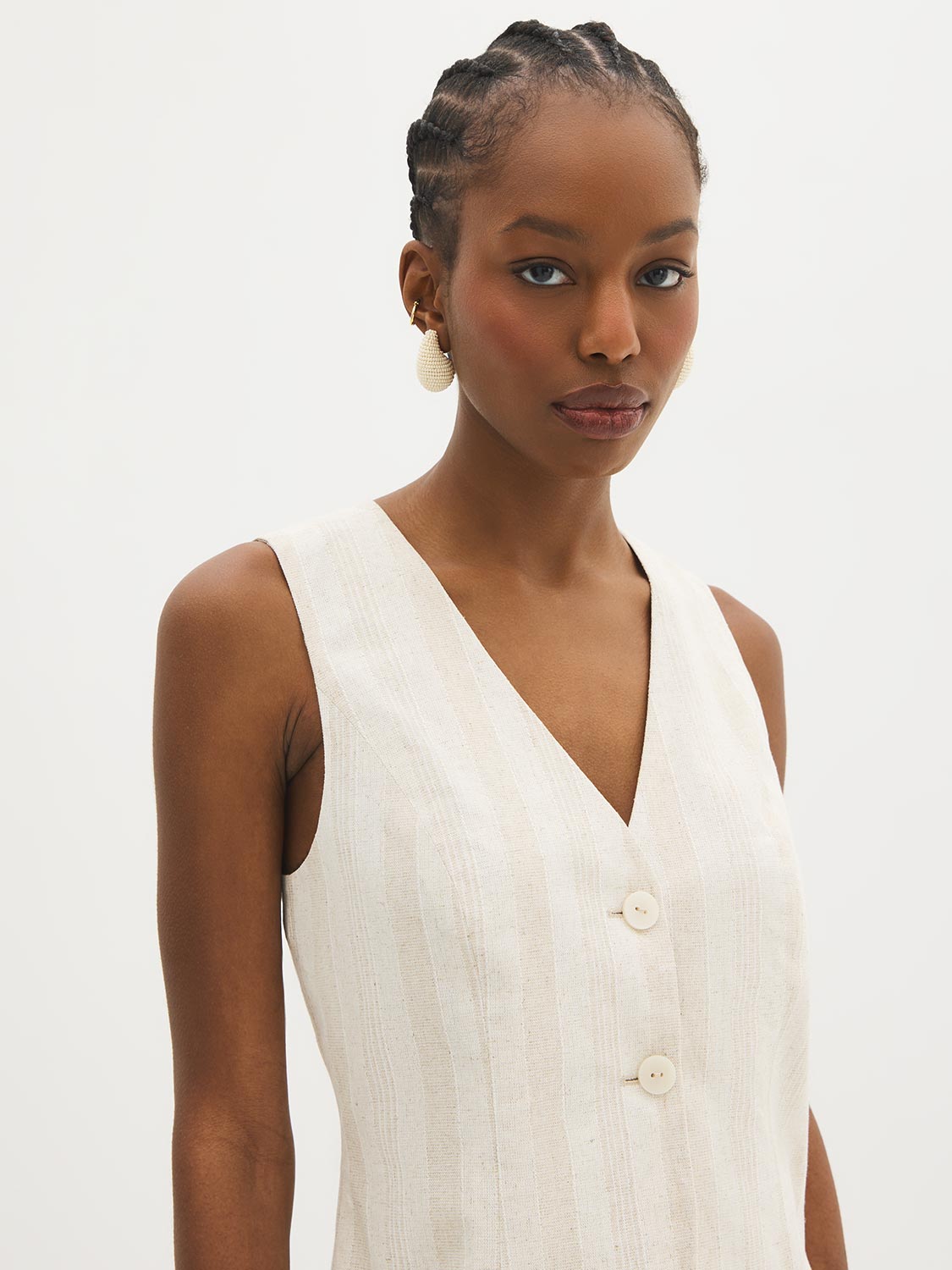 Striped Linen-Blend Vest – Suzy Shier
