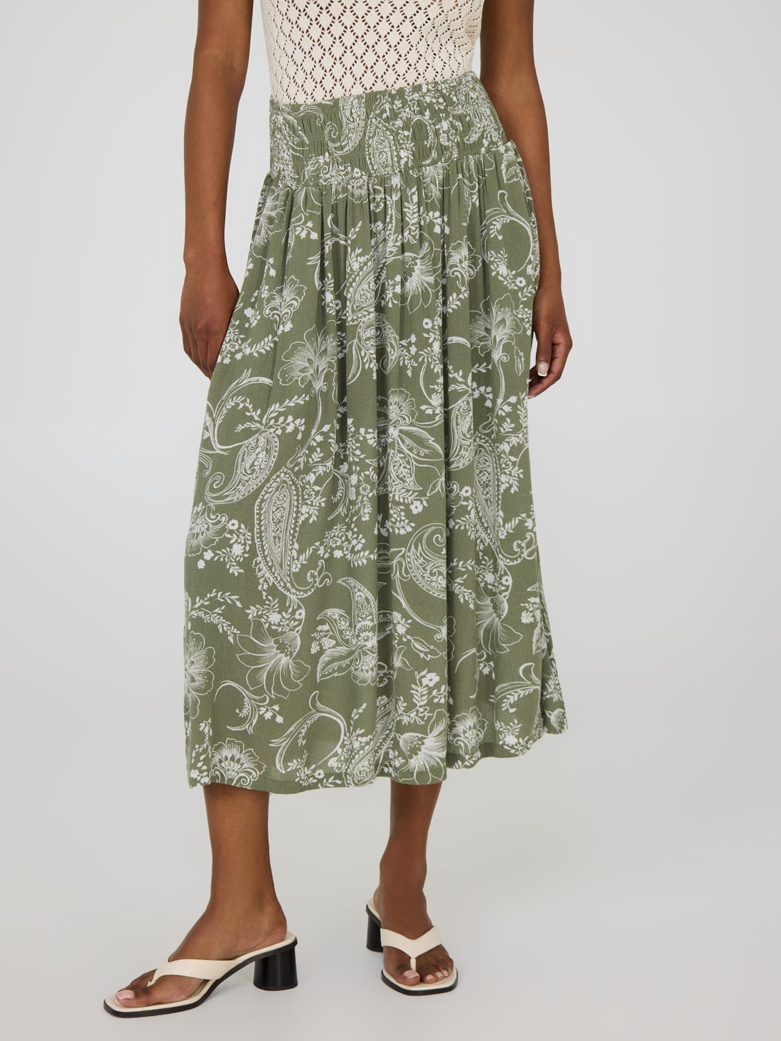 Paisley Crinkle Gauze Midi Skirt With Pockets – Suzy Shier