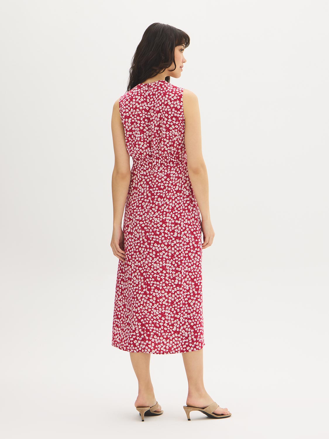 Robe mi-longue smockée à décolleté en V et motif floral