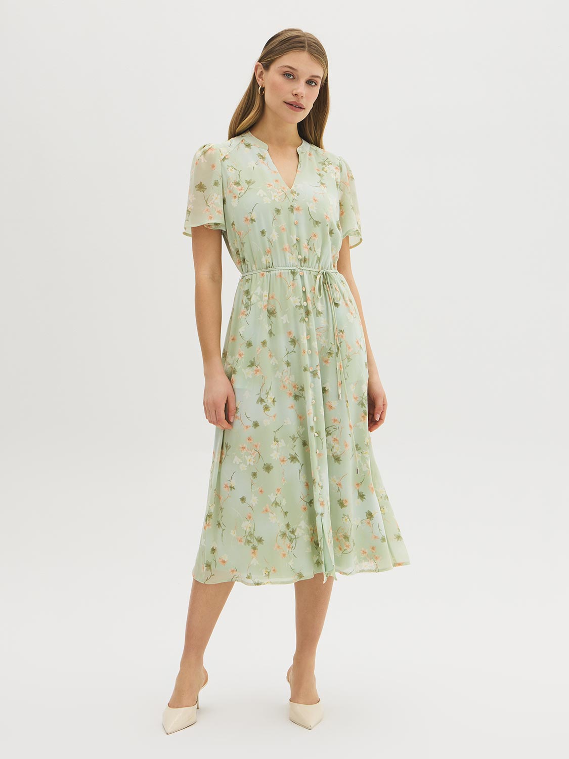 Shop All Women's Dresses - Minis, Midis, & Maxis | Suzy Shier