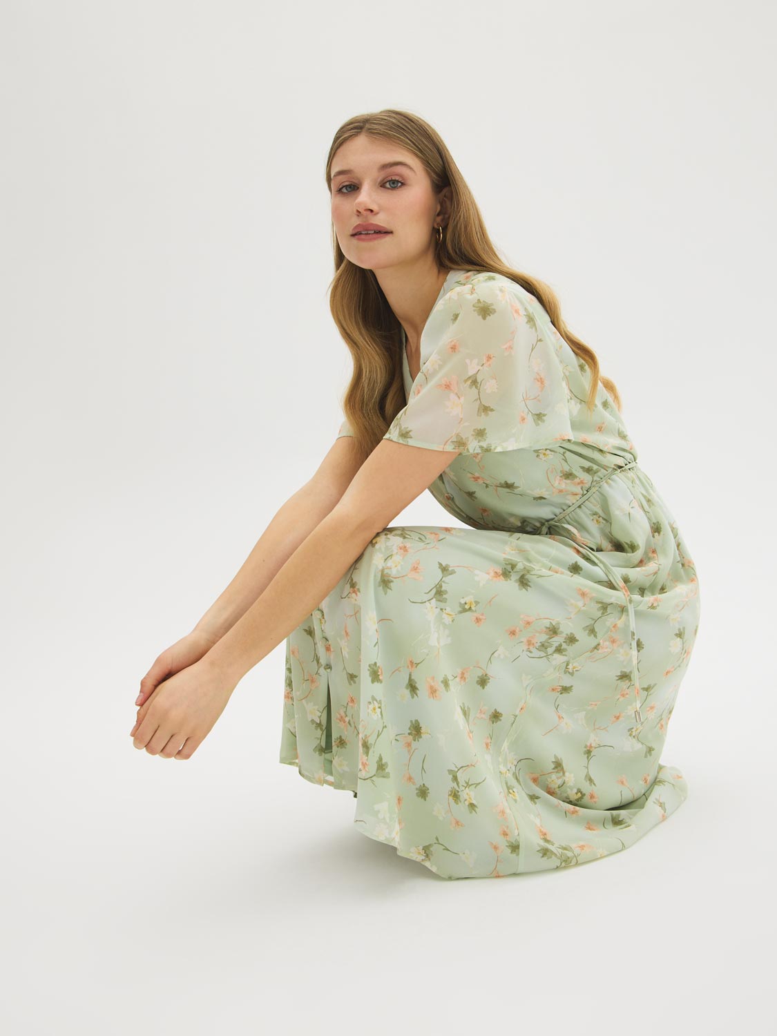 sachin and babi light blue dress Women's Patchwork Denim Chiffon Button-Down Pocket Long Sleeve Maxi Shirt  Dress Price: $68.99 Shop now>>>https://tinyurl.com/44dzf8ar