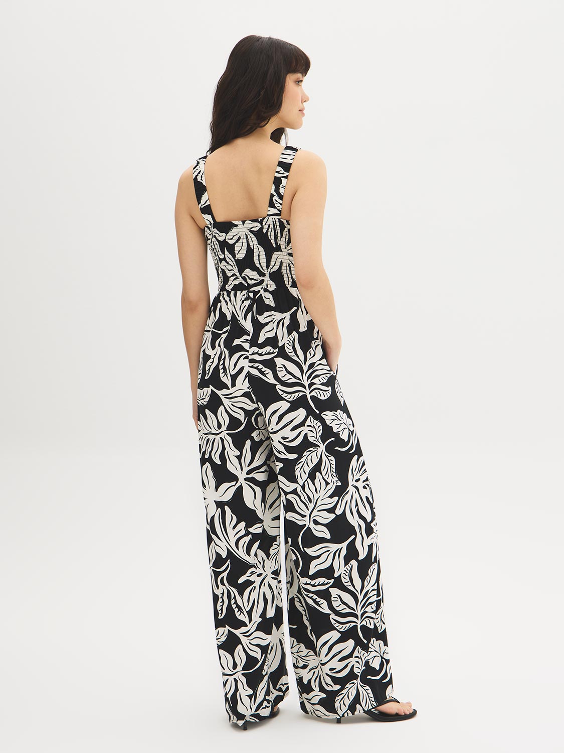 Leaf Print Wide-Leg Jumpsuit – Suzy Shier
