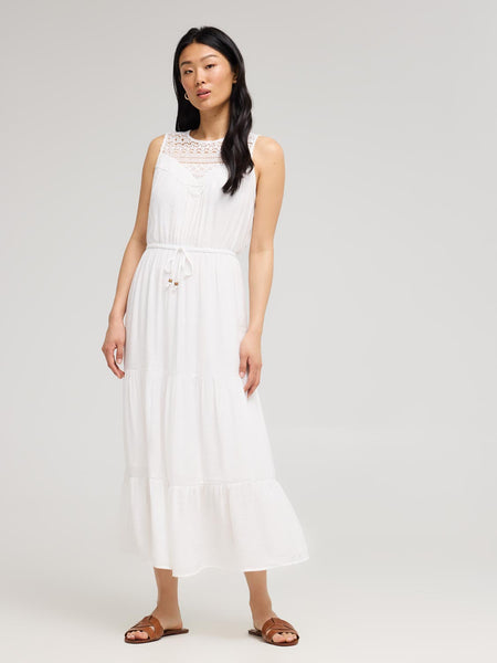 Lace Halter Neck Tiered Maxi Dress – Suzy Shier