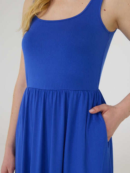 Thick Spaghetti Strap Midi Dress With Pockets