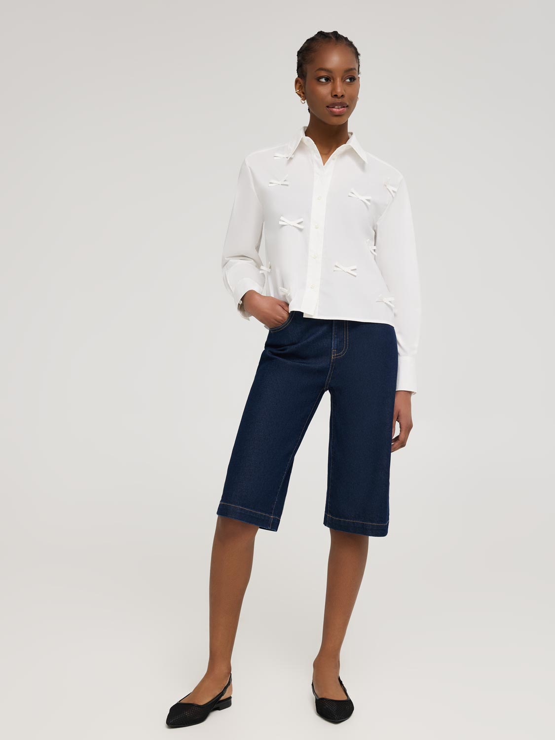 Bow Detail Button-Front Cotton Blouse – Suzy Shier