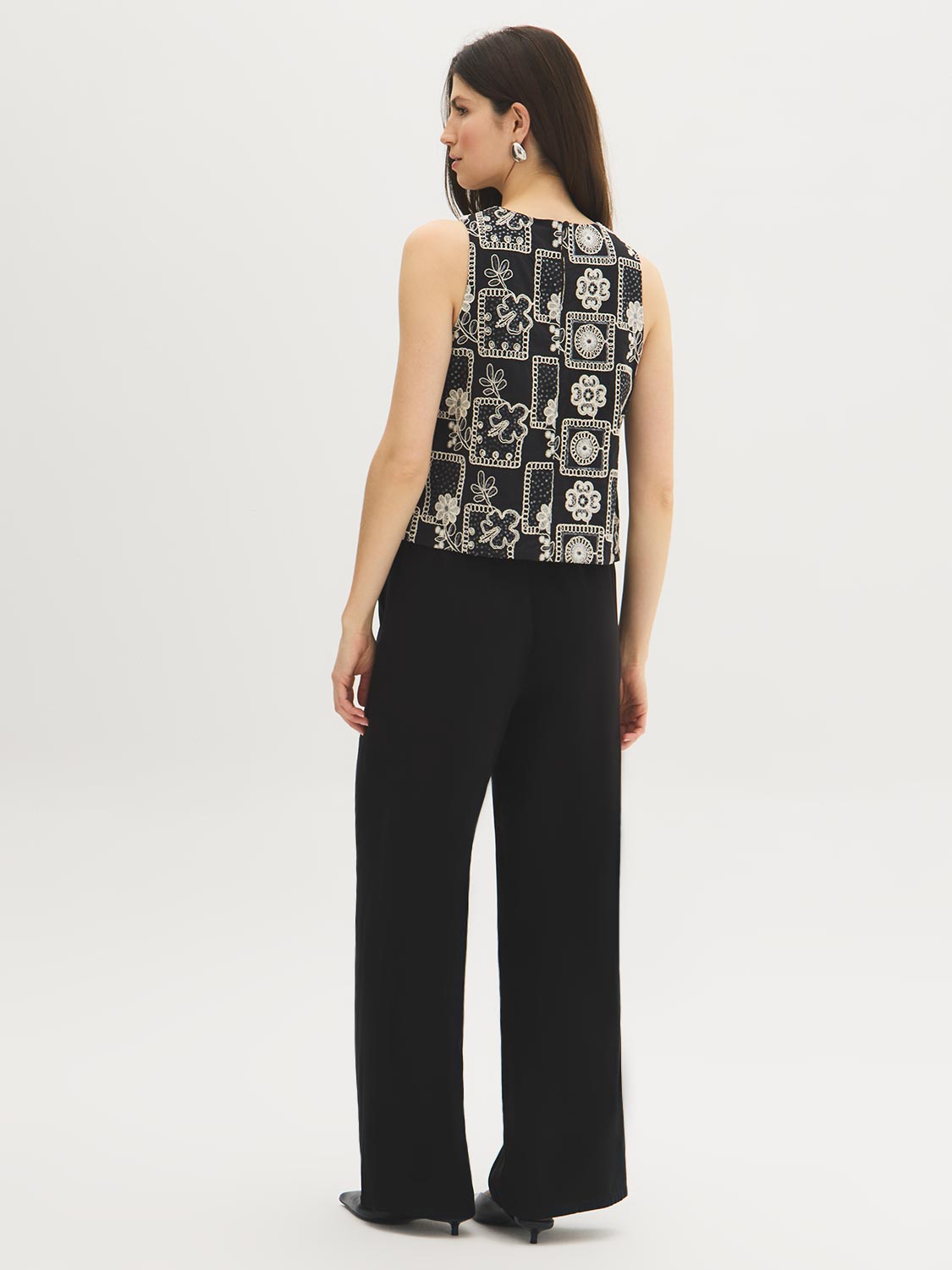 Black Embroidered Sleeveless Shell Top - Woman Wearing Detailed Cotton Top - Suzy Shier