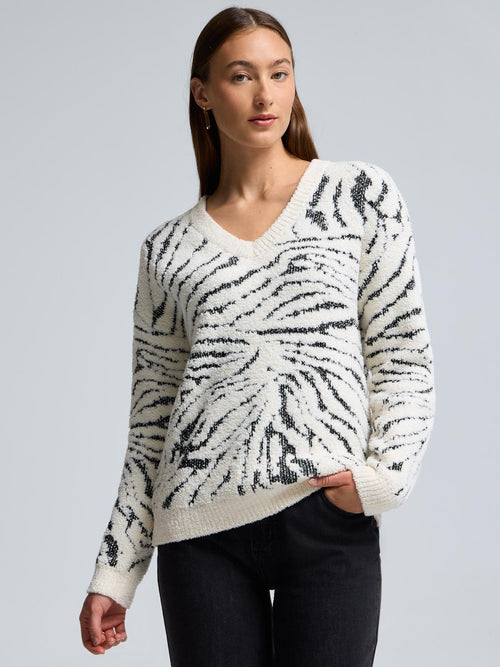 Marble Pattern V-Neck Sweater