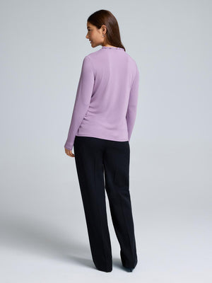 Haut à encolure festonnée ornée de strass Mauve