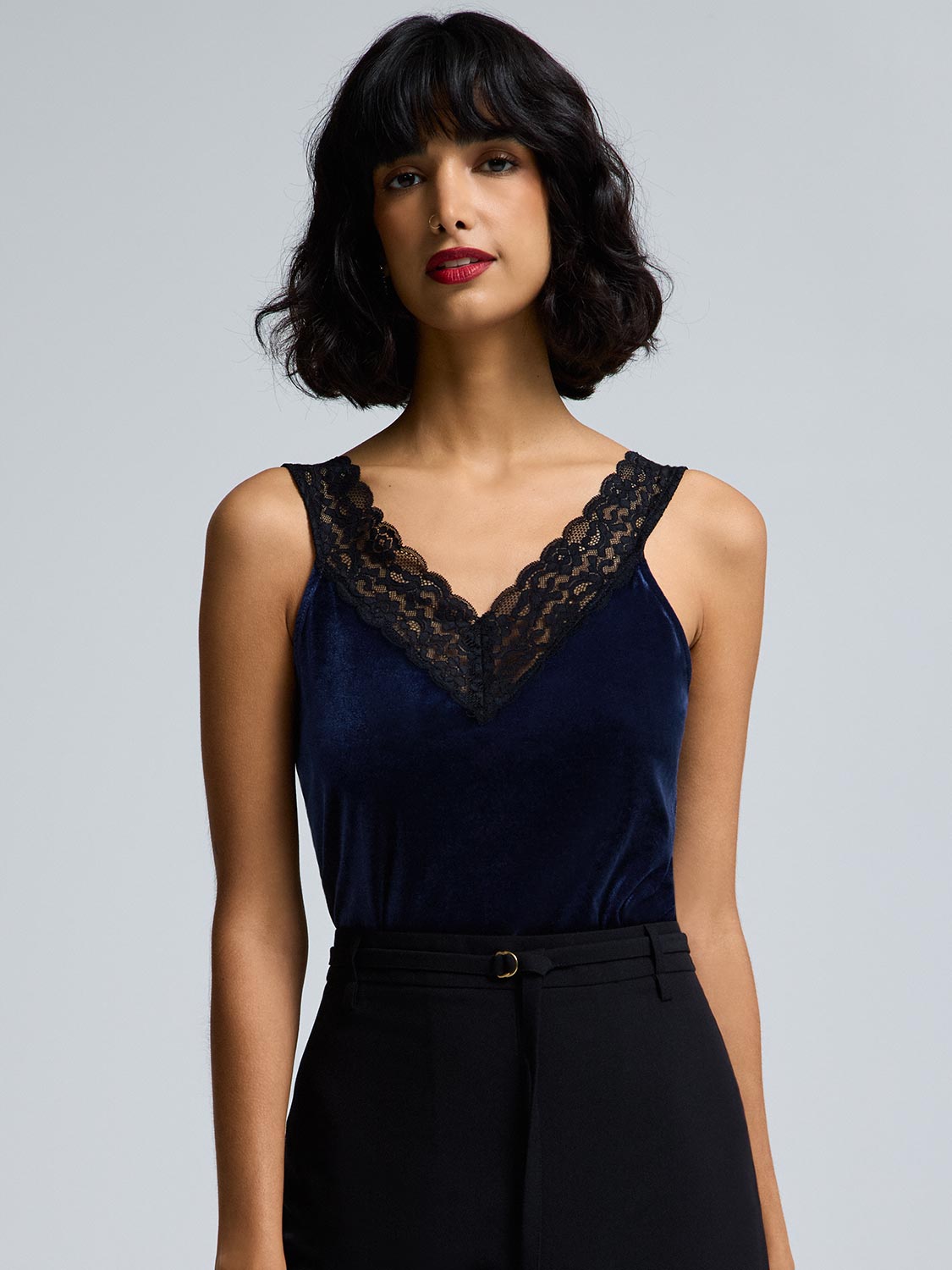 メゾンスペシャル　Hem Lace Velvet Tank Top SALE】Hem Lace Velvet Tank Top