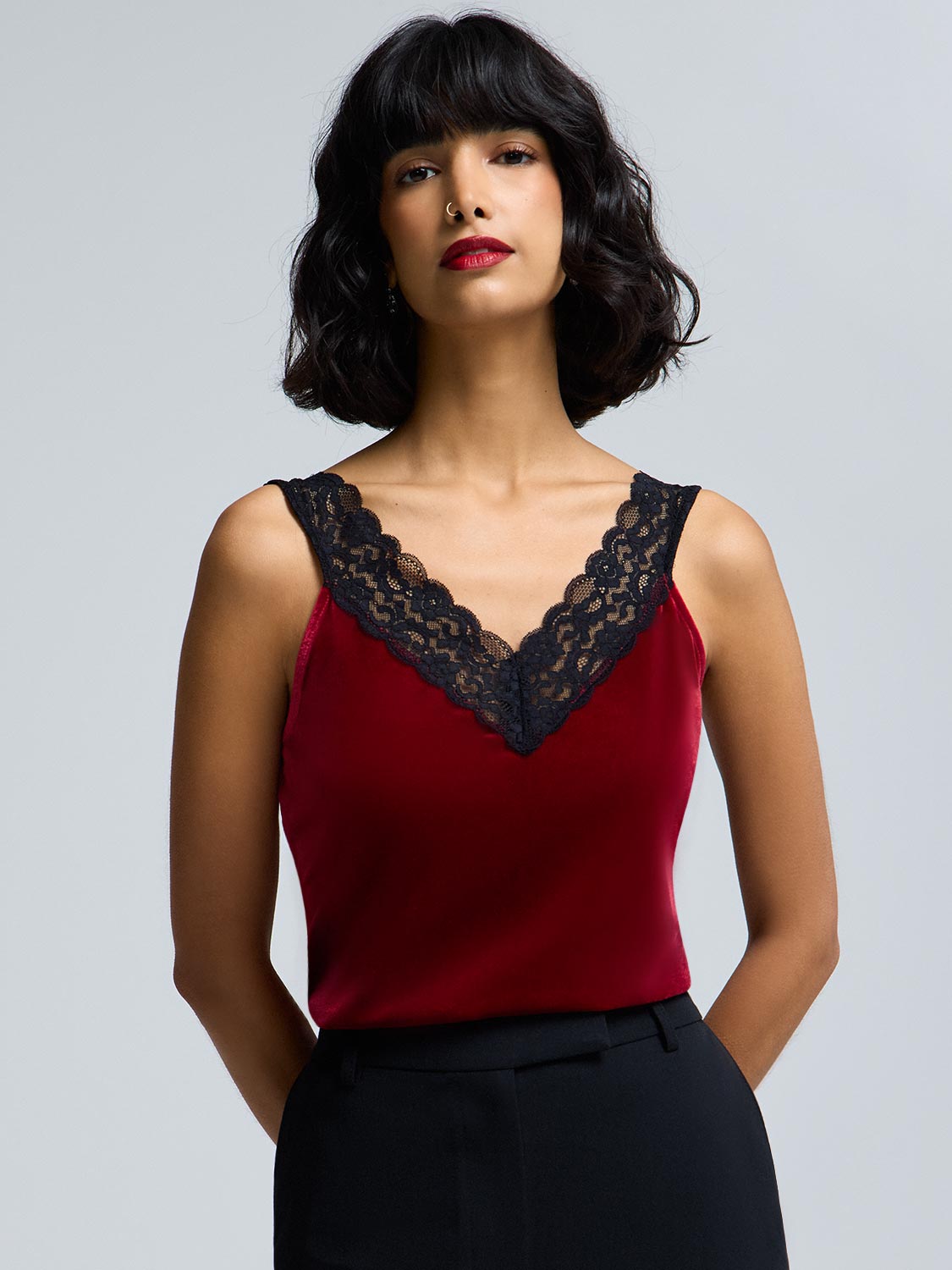 Lace V-Neck Velvet Tank Top – Suzy Shier