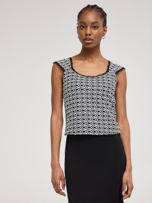 Sleeveless Zig-Zag Crochet Top