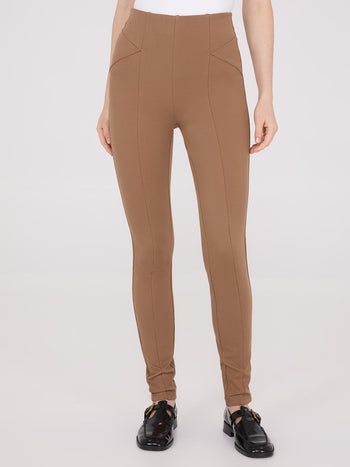 Pantalon ajusté de longueur régulière  Med Brown