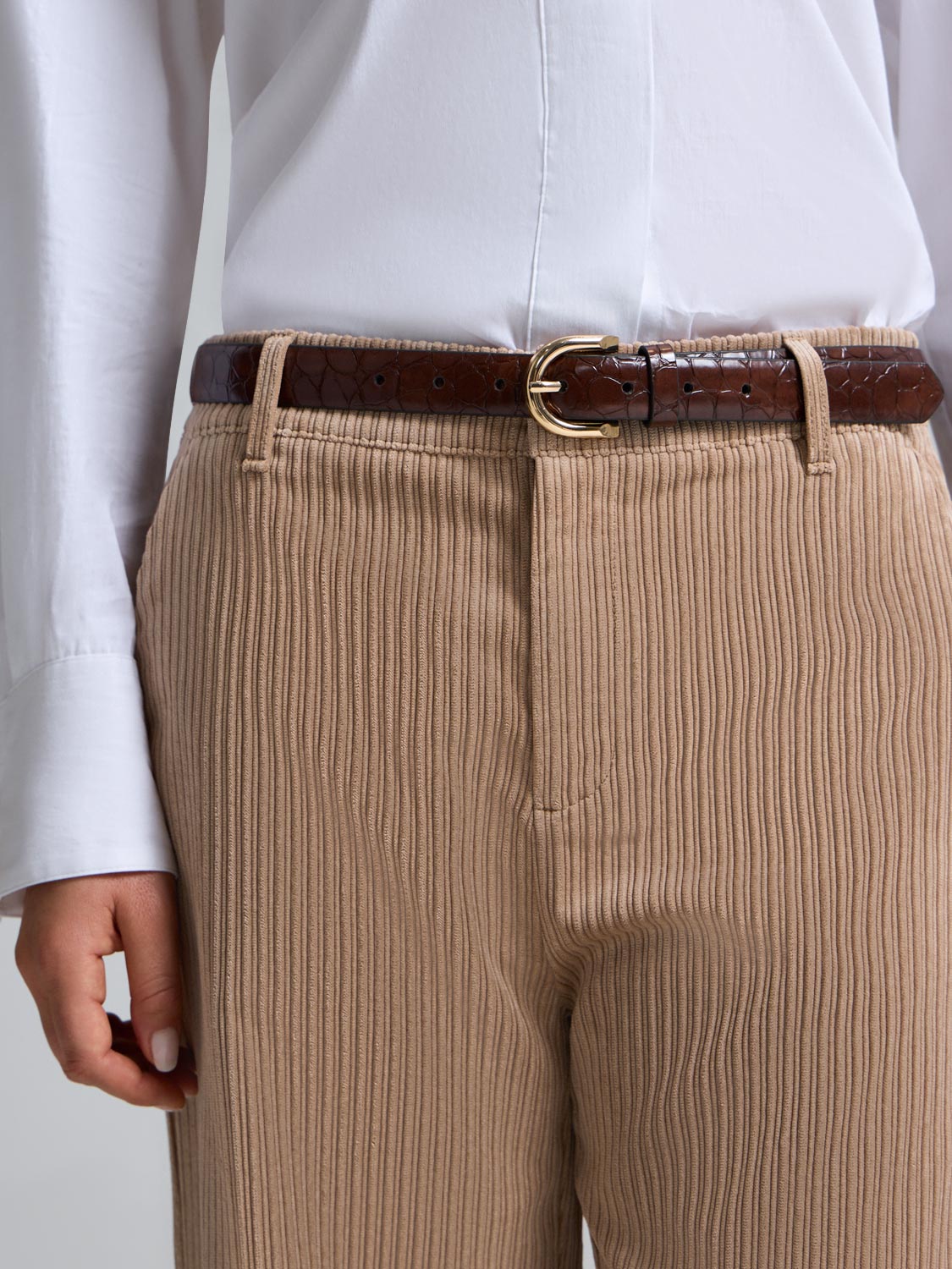 パンツ 19SO 24/7 corduroy wide slacks size L Xl Chino Corduroy Women's Pants - White | Levi's® CA