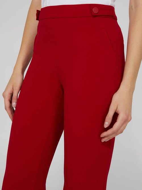 Pantalon à enfiler à jambe droite et devant épuré