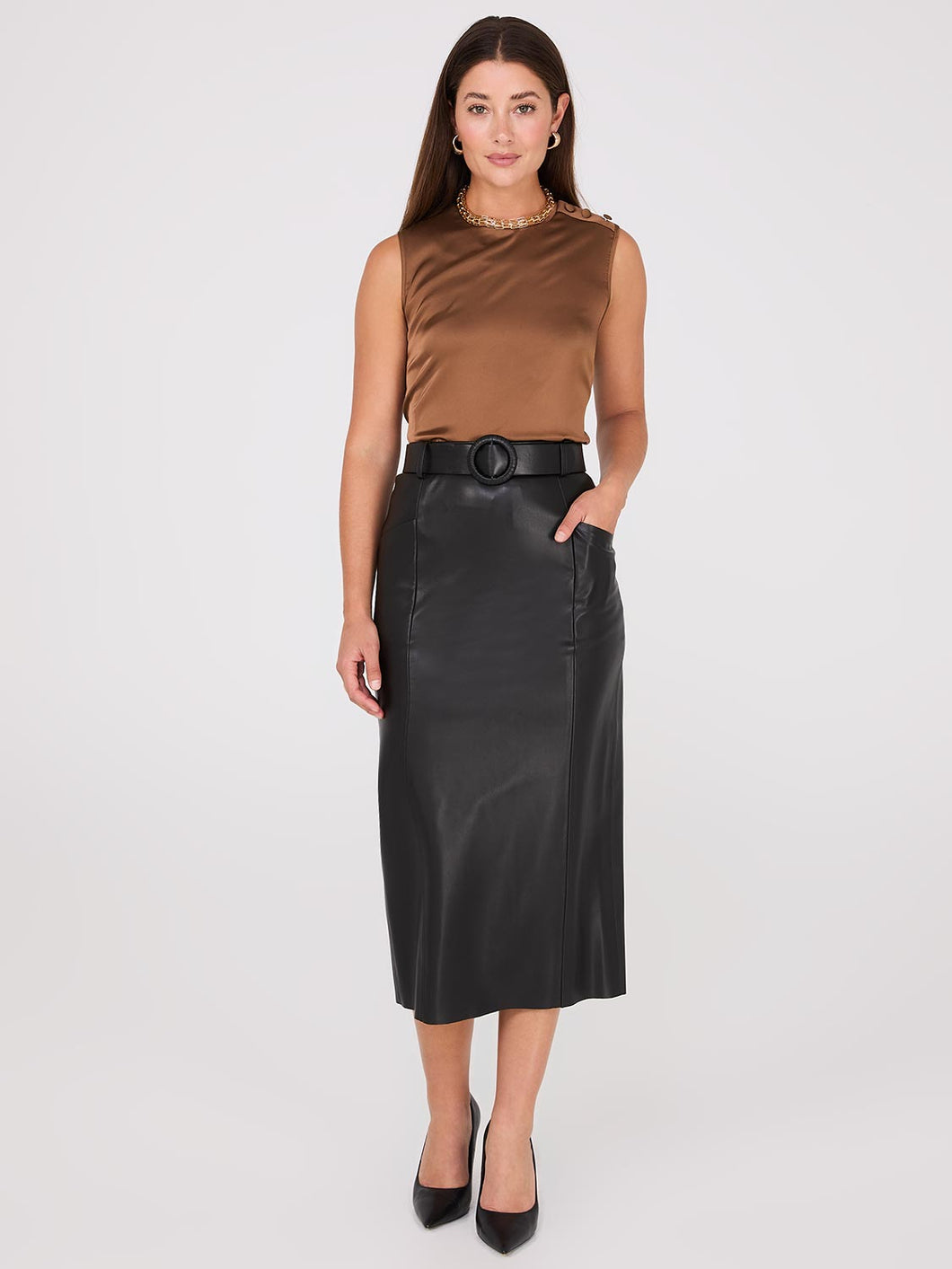 Black pencil skirt le chateau hotsell