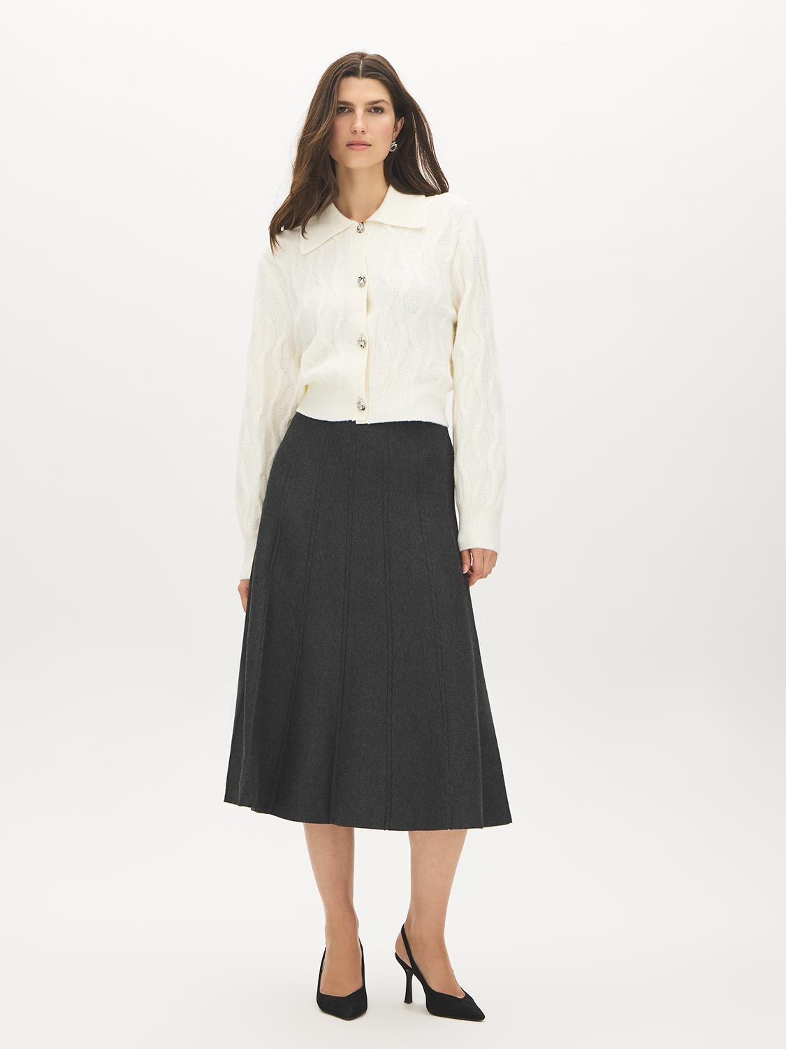 Pearl Cable Knit Sweater with Large Collar - Woman Wearing Textured Knit Sweater - Suzy Shier
