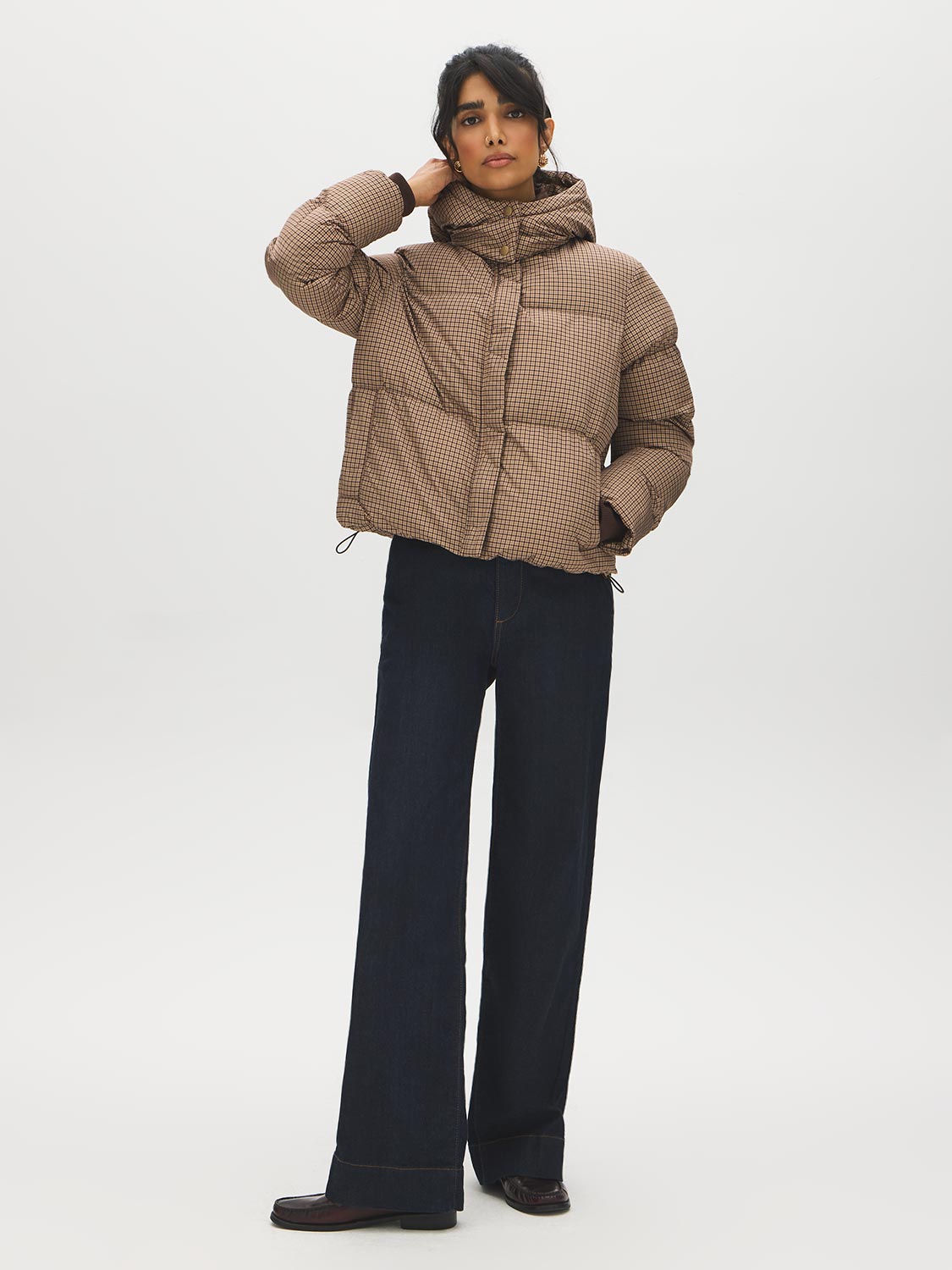 Plaid Short Puffer Jacket with Hood - Woman Wearing Ribbed Cuff Outerwear - Suzy Shier