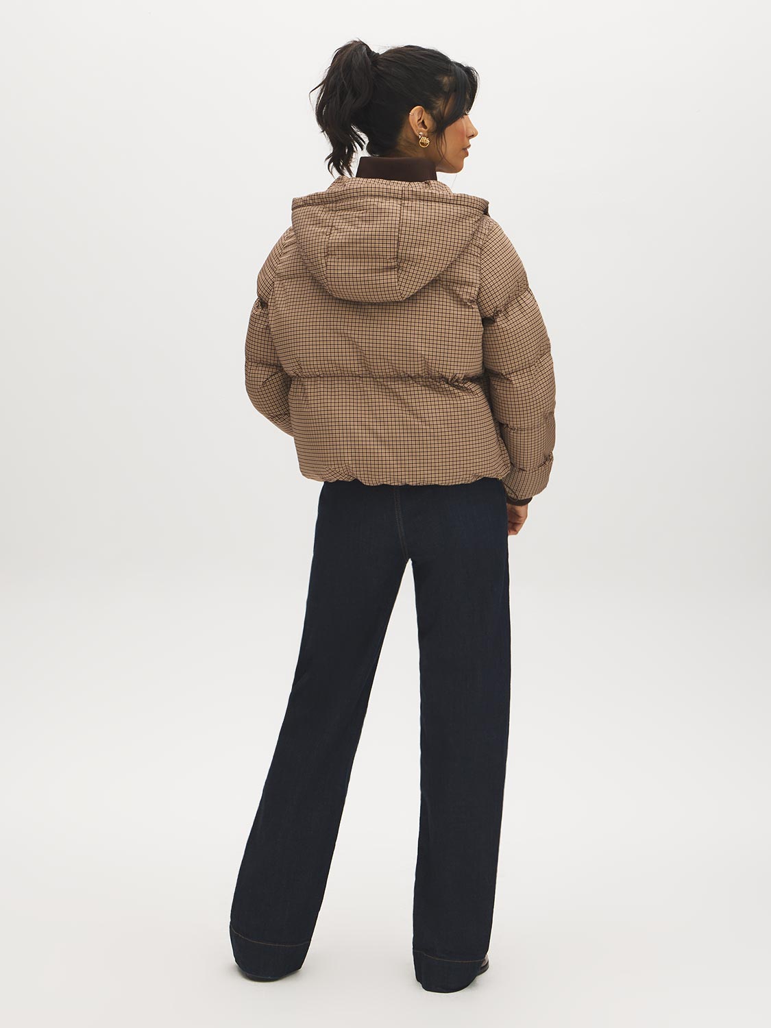 Plaid Short Puffer Jacket with Hood - Woman Wearing Ribbed Cuff Outerwear - Suzy Shier