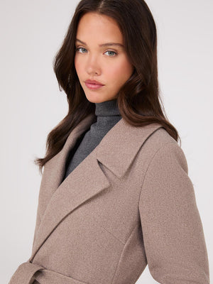 Manteau portefeuille long avec col en fausse fourrure Fawn