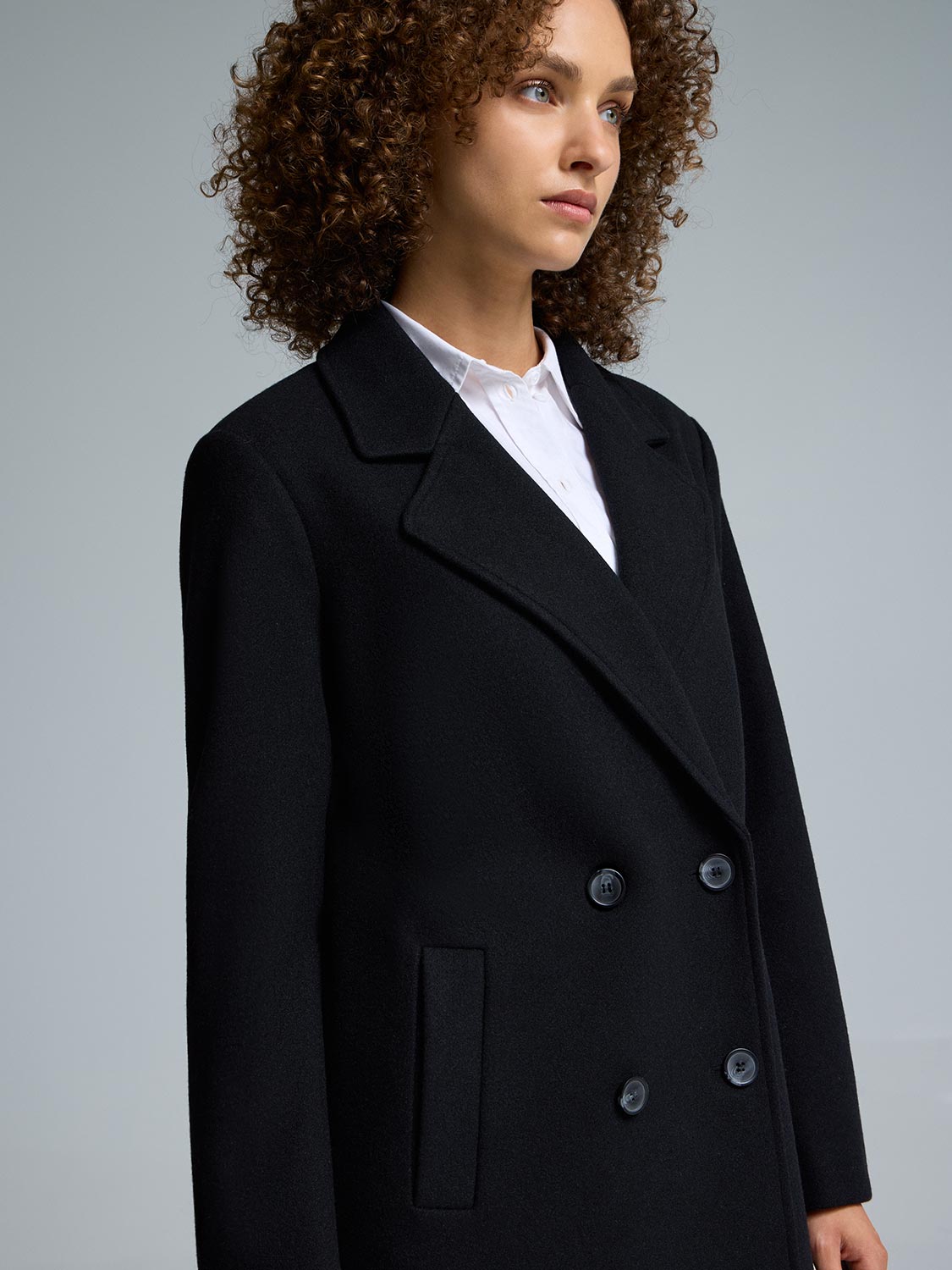 【美品】UN3D. TUCK SHOULDER MIDDLE COAT 36 img38424_src.webp