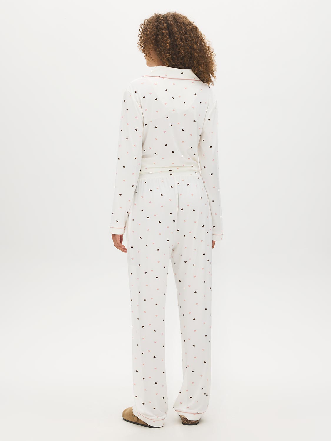 Snow White Hearts Print Two-Piece PJ Set - Woman Wearing Cozy Pajama Set - Suzy Shier