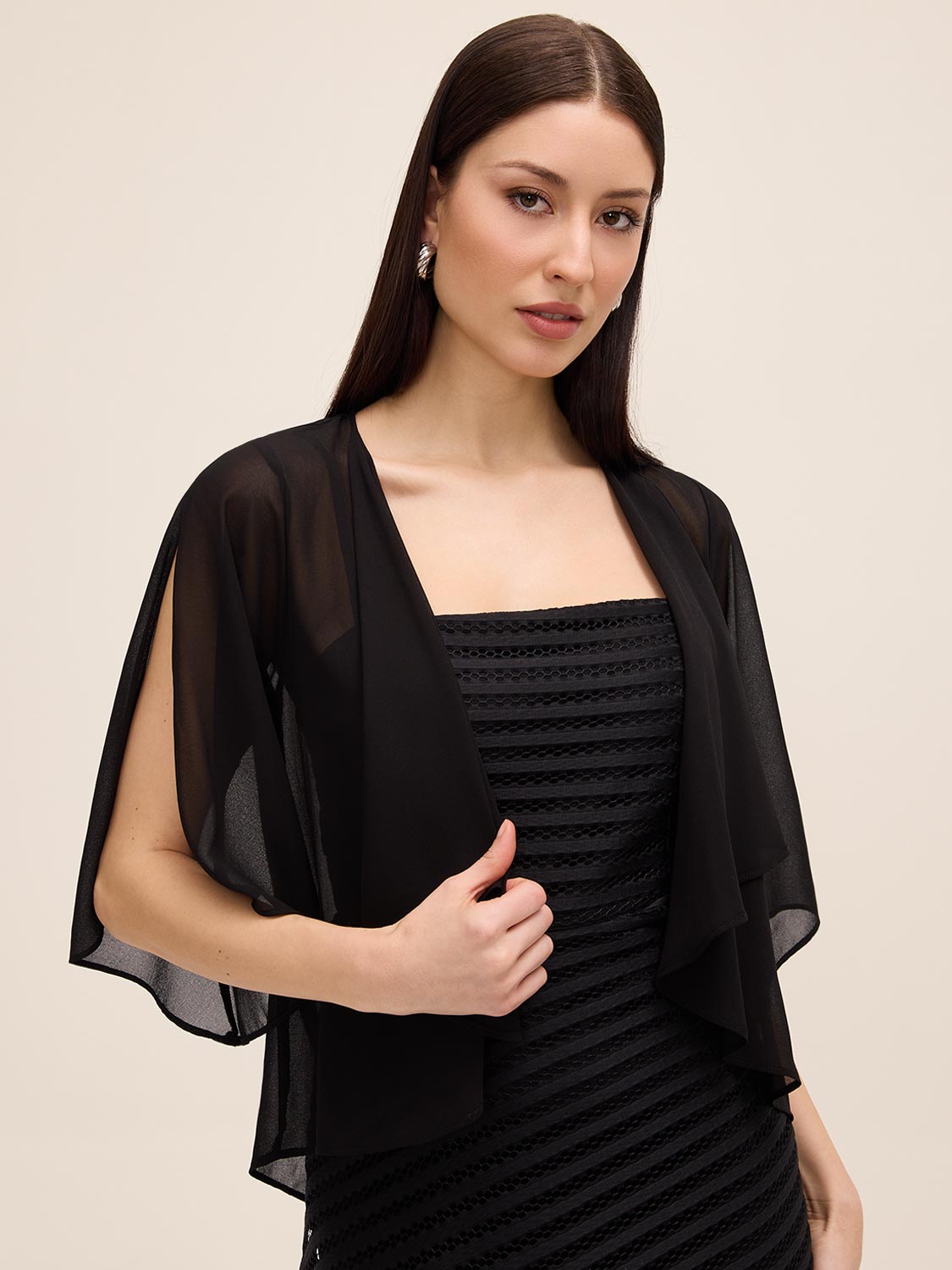 dress cover shoulders Solution to cover your shoulders and arms #wedding #motherofthegroom  #motherofthebride #formal #weddingguest #over50 #fashion #styleinspo  #modest #modestfashion #over50style #bridalparty #style