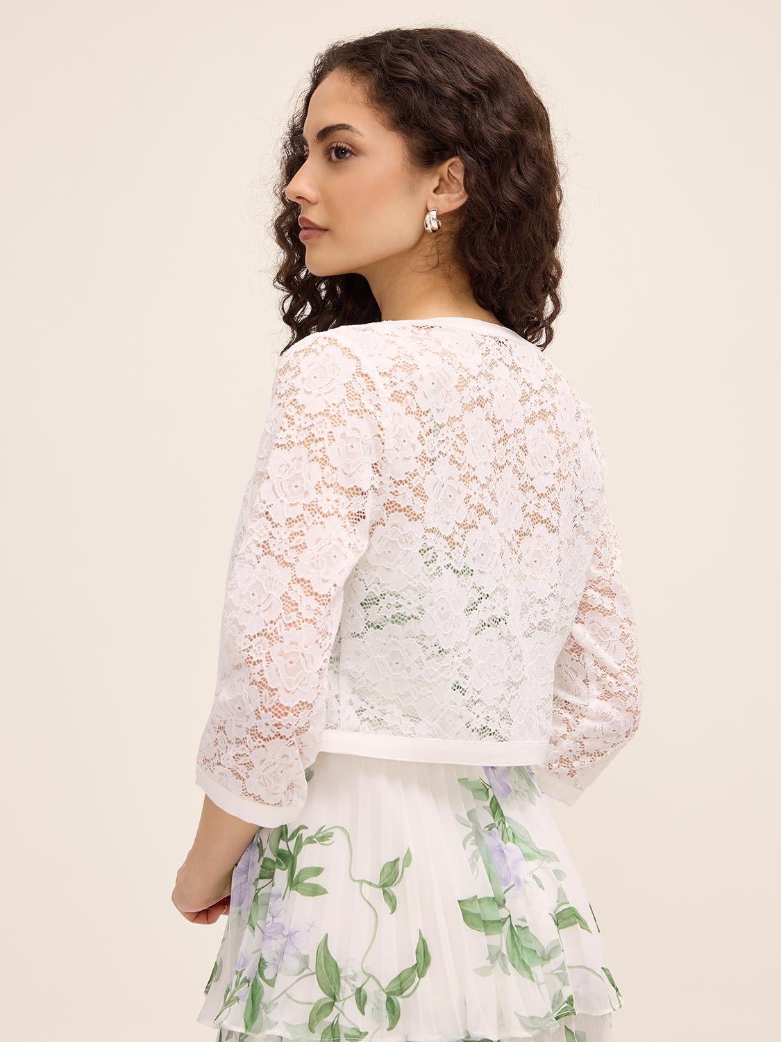 3/4 Sleeve Lace Bolero | Le Chateau – Suzy Shier