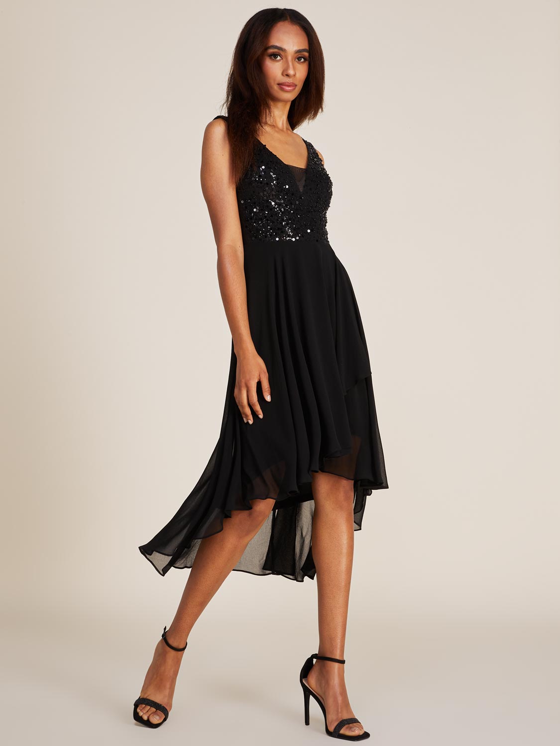 V-Neck Fit & Flare High-Low Chiffon Dress – Suzy Shier