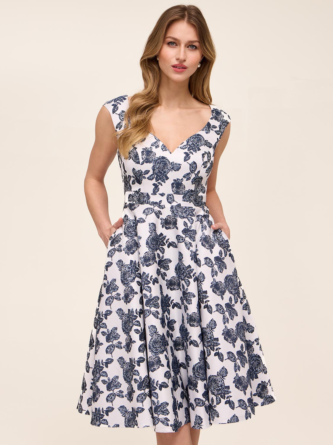 knee length dresses for ladies Women's Plus Size Lace Dress Party Dress Cocktail Dress Lace Embroidered Crew Neck Half Sleeve Floral Midi Dress Formal Wedding Guest Pink Blue Summer main image 0