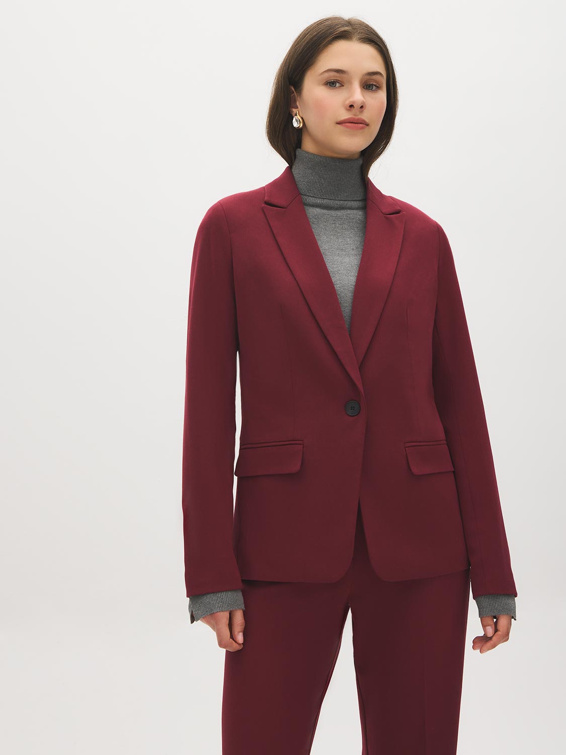 Zinfandel Single-Button Woven Blazer - Woman Wearing Tailored Blazer - Suzy Shier