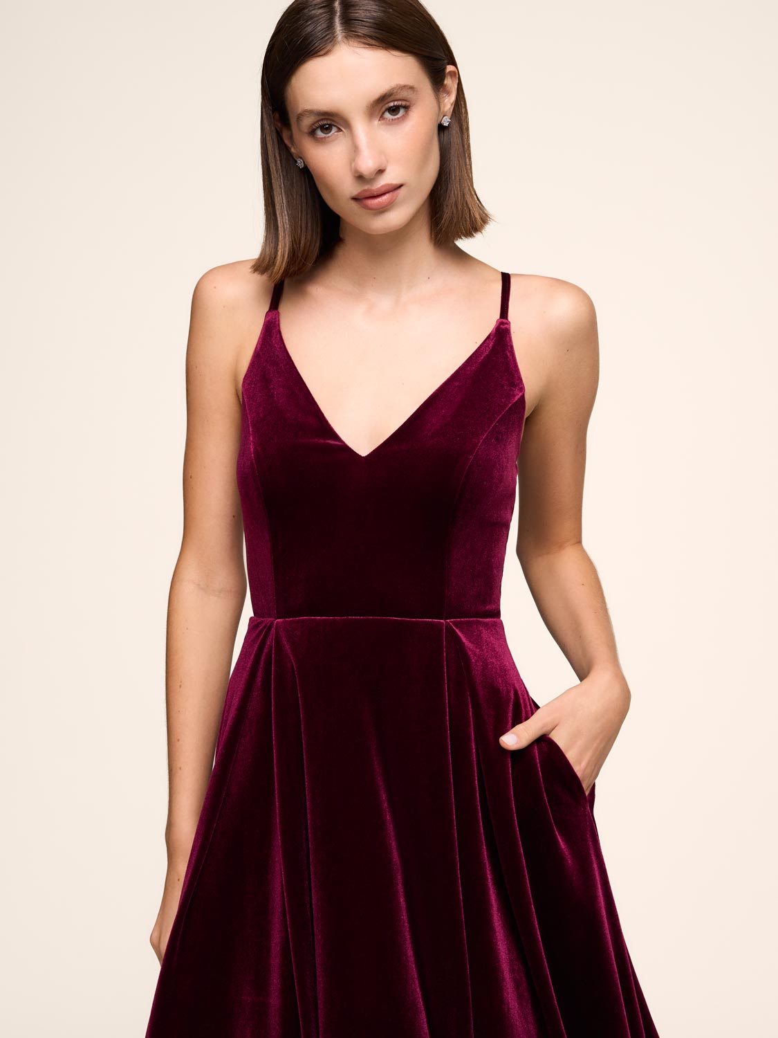 Velvet Fit & Flare Dress | Le Chateau Suzy Shier Velvet Fit & Flare Dress | Le Chateau Suzy Shier