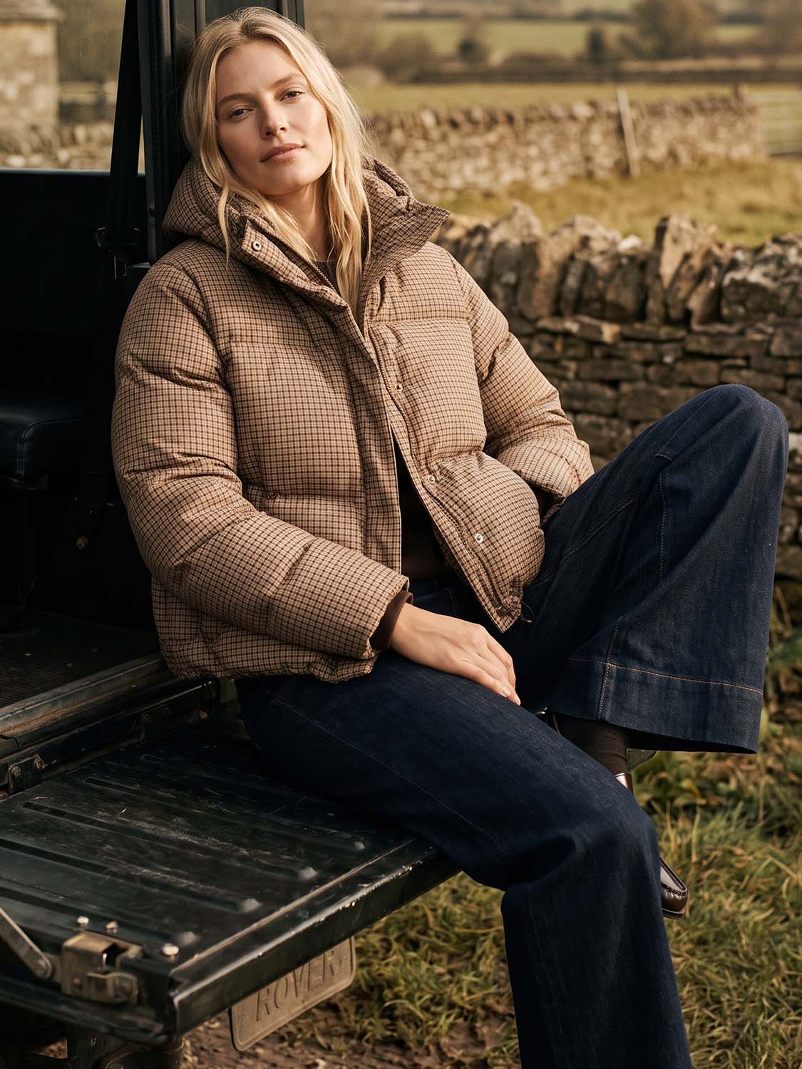 Plaid Short Puffer Jacket with Hood - Woman Wearing Ribbed Cuff Outerwear - Suzy Shier